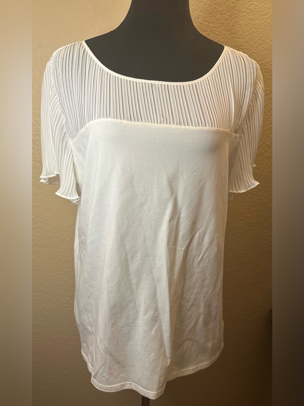 Lands' End White Pleated Yoke Short Sleeve Top
